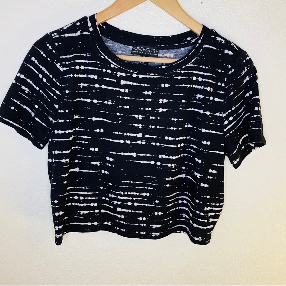 Forever 21 Ink Blot Crop Top Black Sz :XL